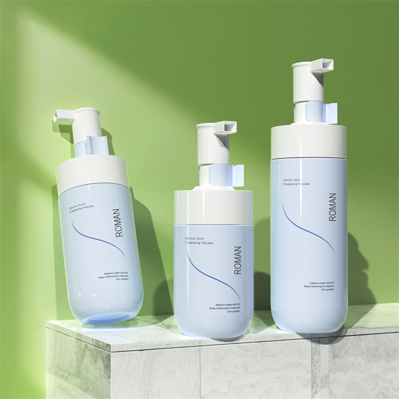 Espuma de clareamento facial de marca própria, mousse de limpeza suave, limpador de bolhas, bomba de espuma azul para animais de estimação, garrafa 150ml 200ml 300ml Espuma de clareamento facial de marca própria, mousse de limpeza suave, limpador de bolhas, bomba de espuma azul para animais de estimação, garrafa 150ml 200ml 300ml