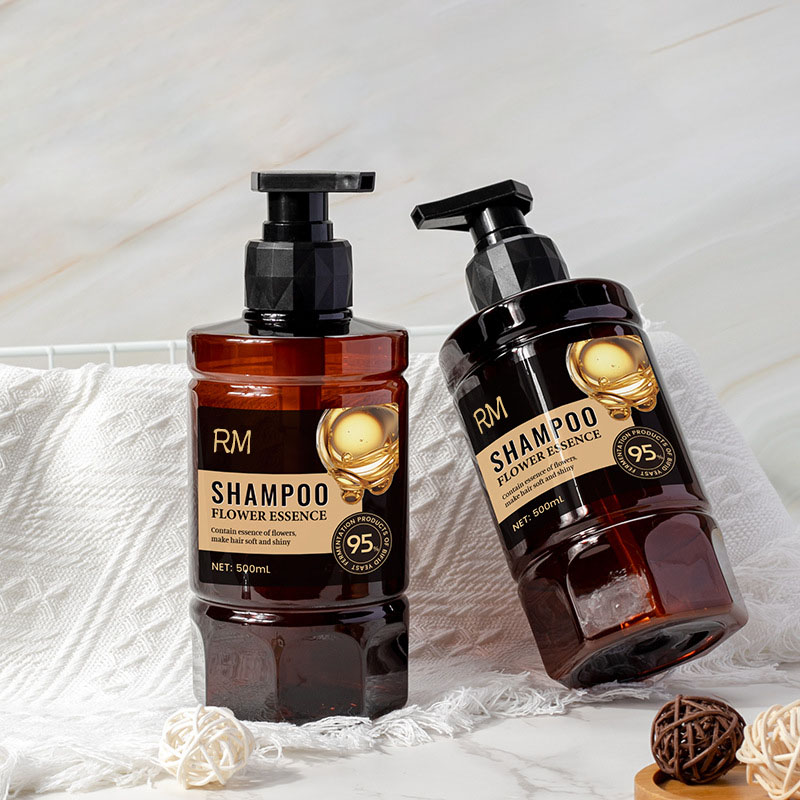 Garrafa plástica da bomba da pétala do animal de estimação 500ml com garrafa do champô do hotel do valor alto da bomba de parafuso para empacotamento dos cuidados pessoais